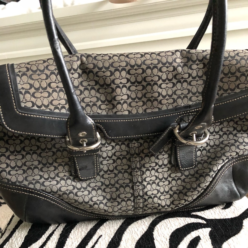 Coach Bag - Picture 2 of 6